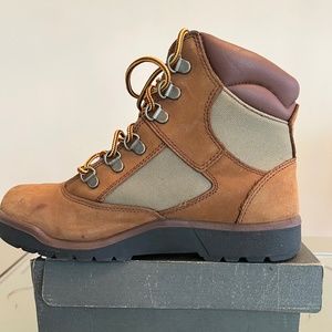 Chestnut Wheat / Canvas Timbs